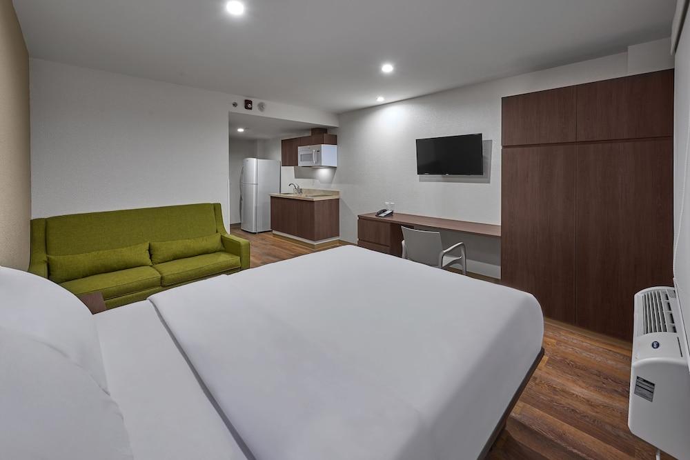 Extended Suites Mexicali Catavina Exterior photo