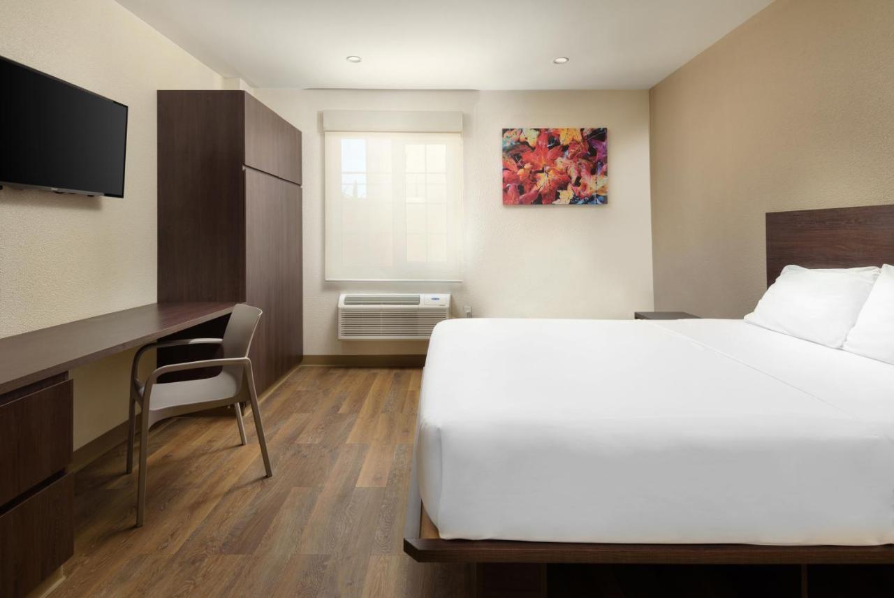 Extended Suites Mexicali Catavina Exterior photo