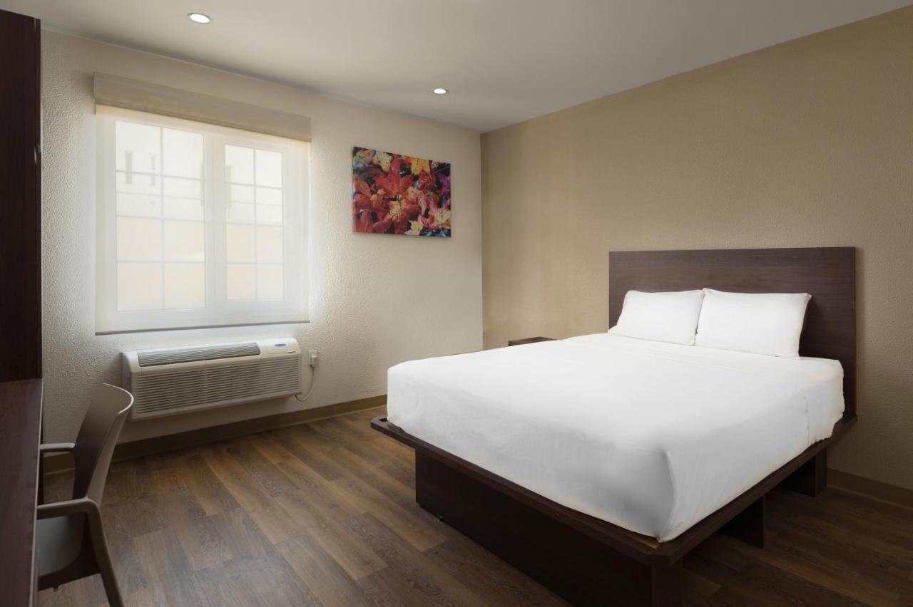 Extended Suites Mexicali Catavina Exterior photo